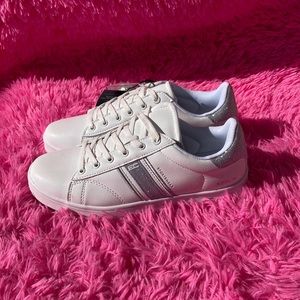 Enrico Coveri sparkle detail Berlin sneakers w/extra shimmer laces NWT size 9